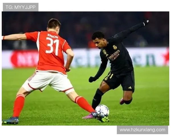 贝隆探福尔梅洛 迪奥戈莱特持续关注 贝隆探福尔梅洛 迪奥戈莱特持续关注